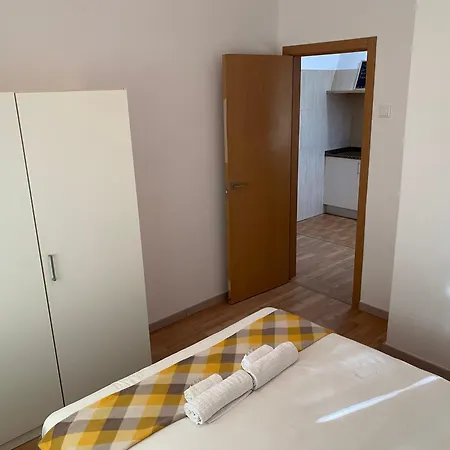 Lägenhet Almada Central Apartment