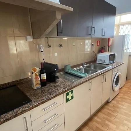 Almada Central Apartment * 阿尔马达