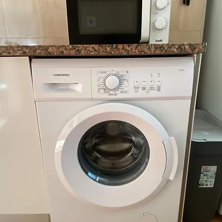 Almada Central Apartment Daire